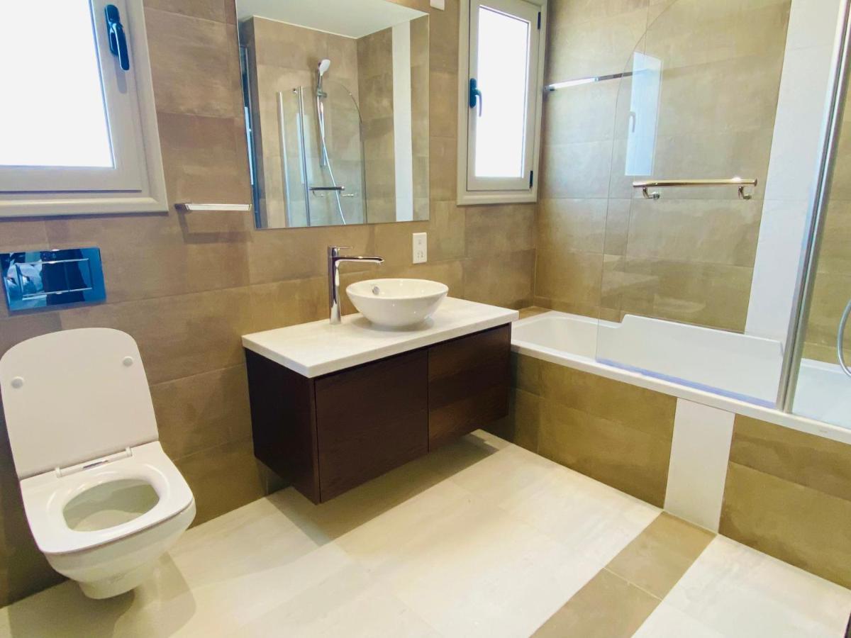 Coral Bay Beach Villa Пафос Экстерьер фото