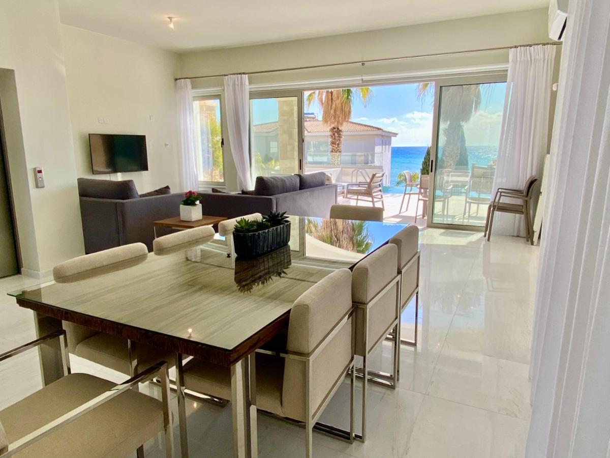Coral Bay Beach Villa Пафос Экстерьер фото