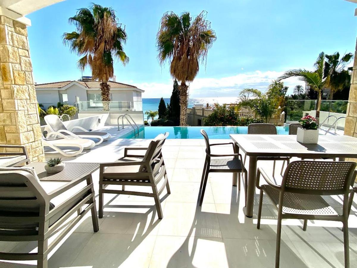 Coral Bay Beach Villa Пафос Экстерьер фото